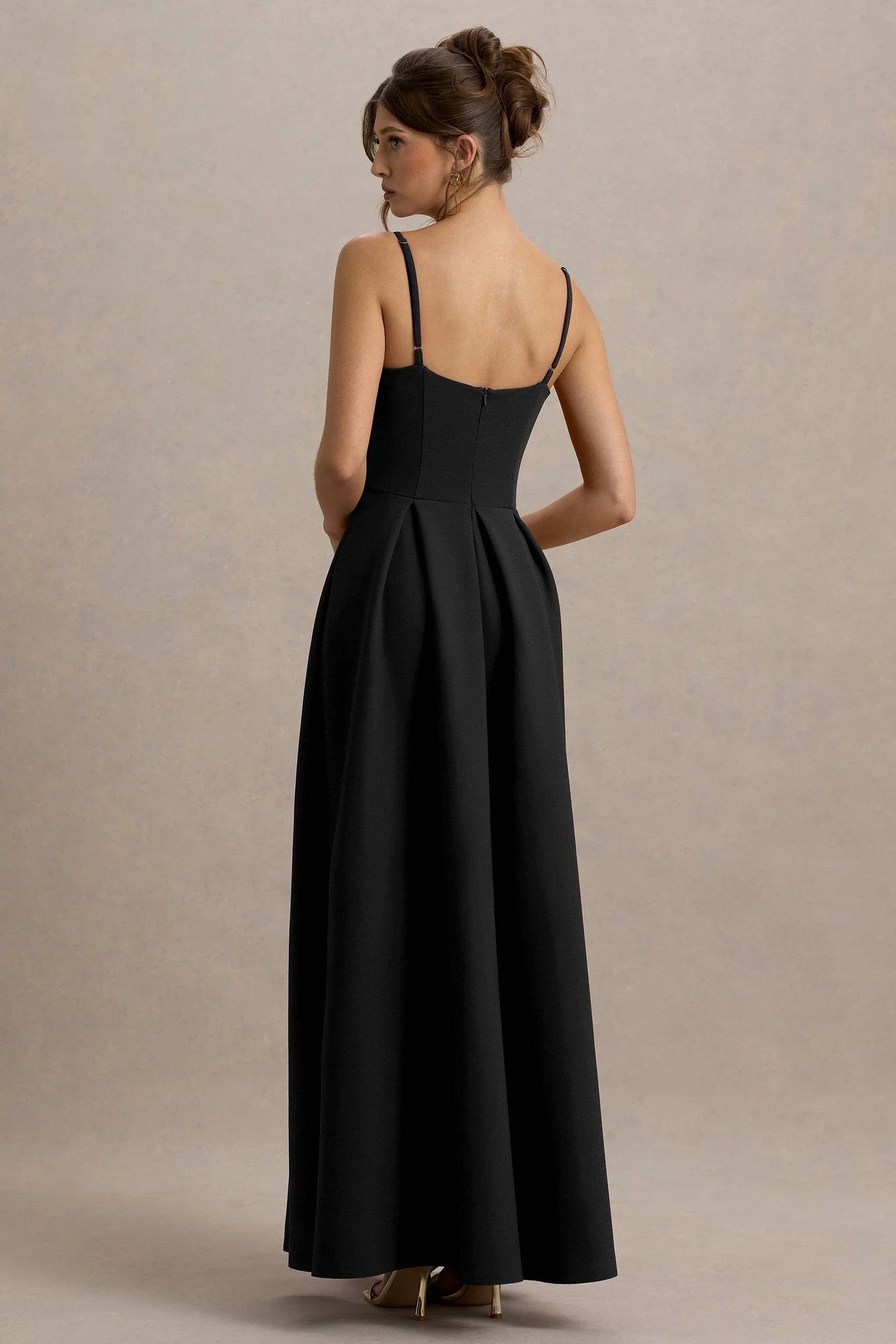 Bambina Black Scoop Neck Pleated Maxi Dress
