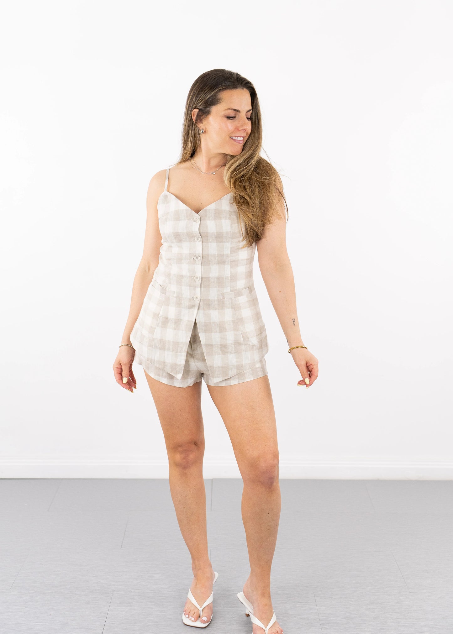 Nora Linen Mini Shorts